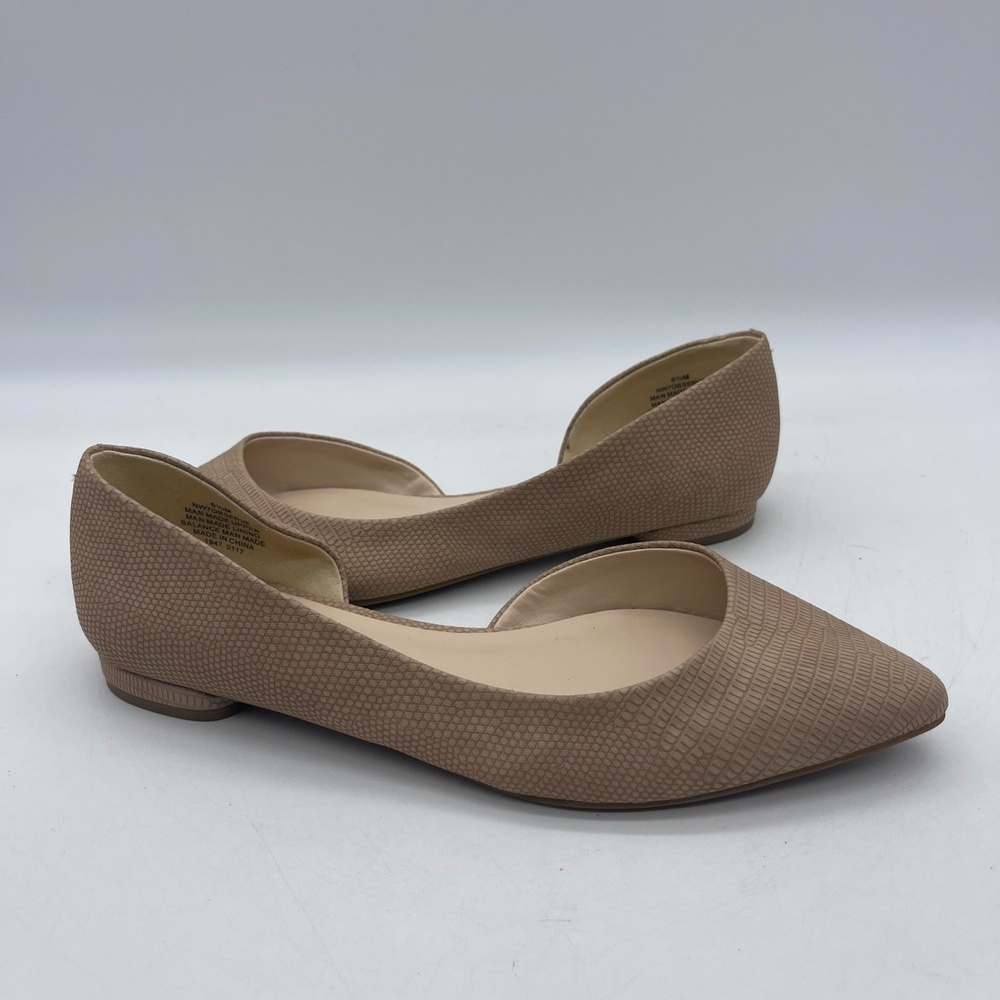 Nine West Women's Size 6.5 Casual Dress Shoes Beige Flats NW7OBSERVE Pointed Toe